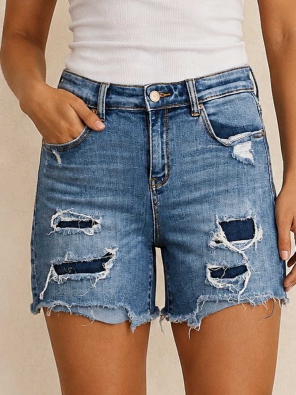 Judy Blue Distressed Denim Shorts Size L High Rise Frayed Hem
